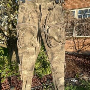 MNML Cargo Pants